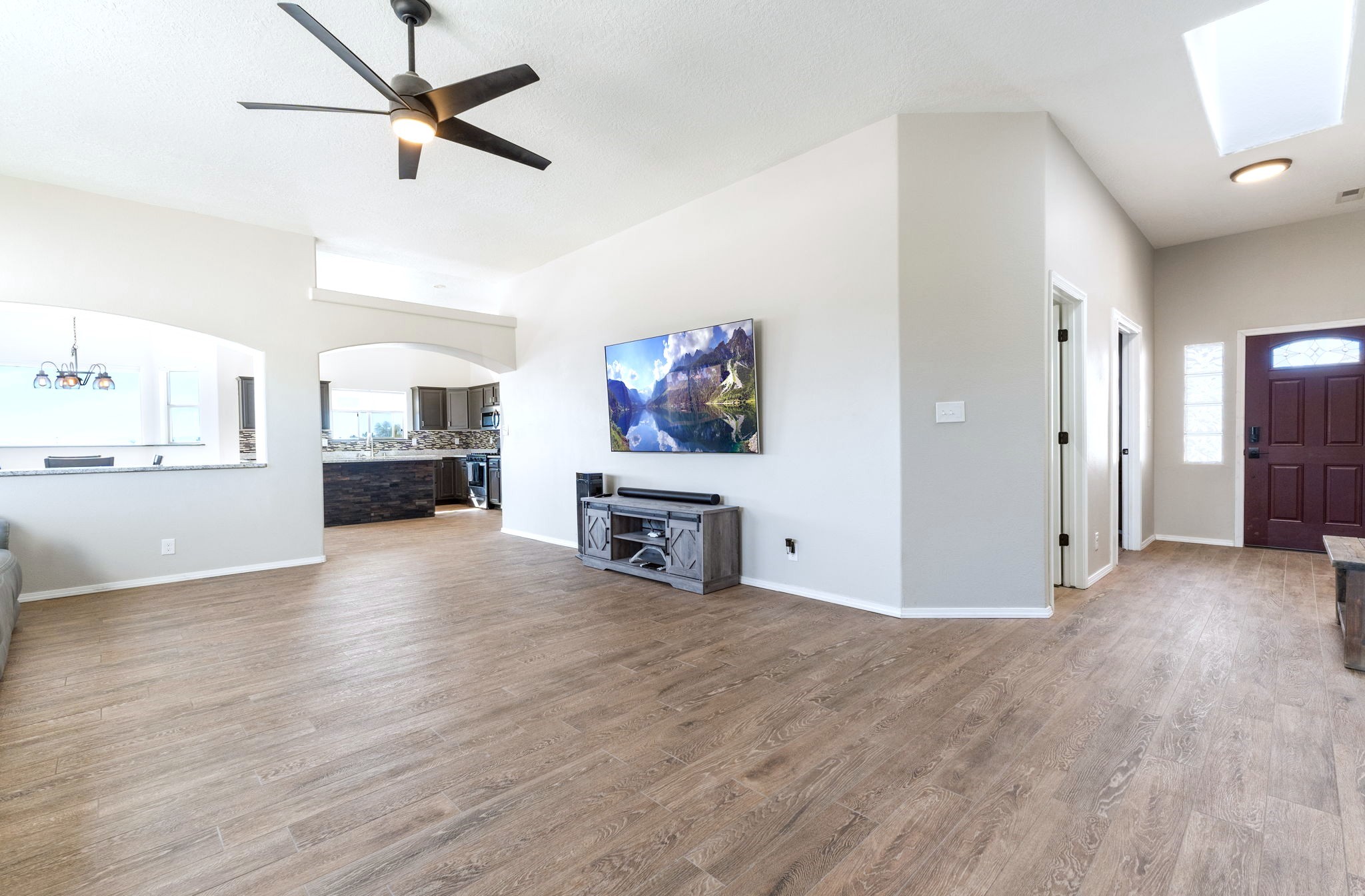 200 Aldaba Circle Northeast Rio Rancho, NM 87124 - Photo 6 of 39