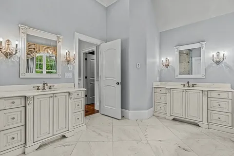 $5,395,000 | 99 Old Colony Road, Wellesley, MA 02481