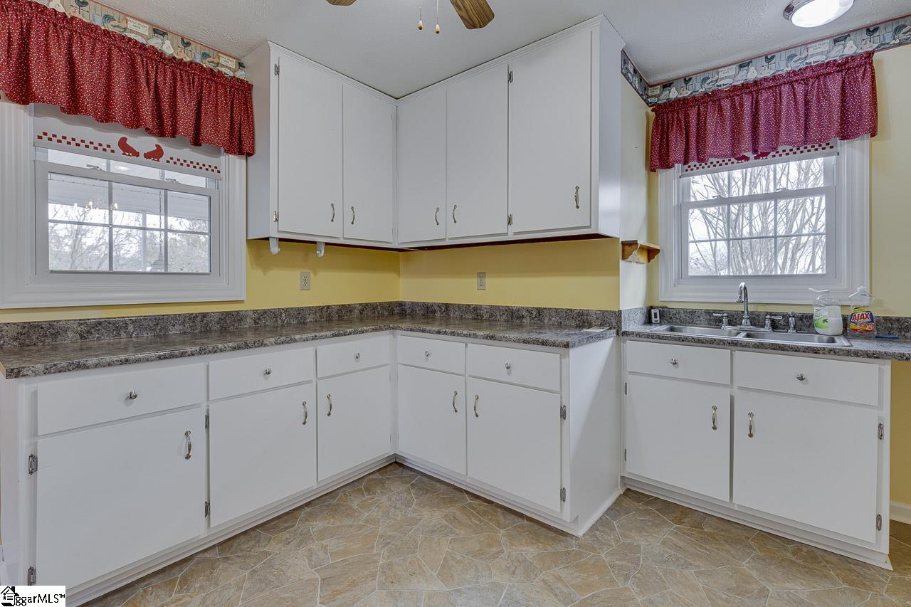 504 McCrary Street Greenville, SC 29609 - Photo 18 of 37 Gallery Image 18