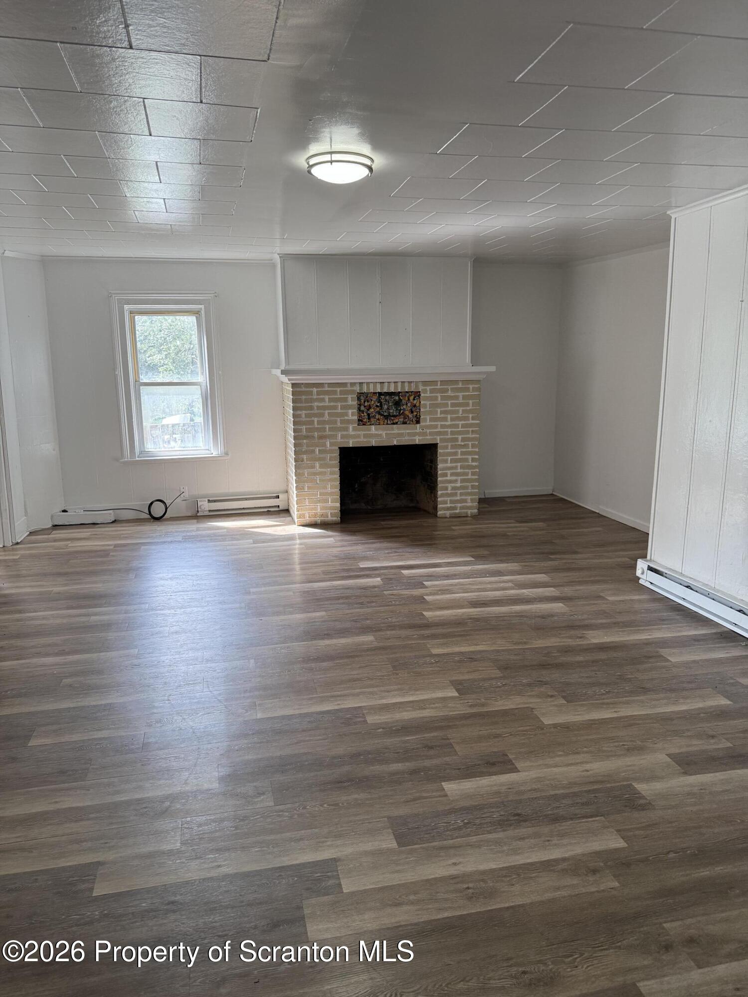 35 Keystone Road, Unit 1 Gouldsboro, PA 18424 - Photo 2 of 10 IMG_2811
