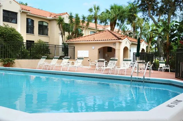 $2,850 | 6080 Verde Trail South, Unit 7050, Boca Raton, FL 33433