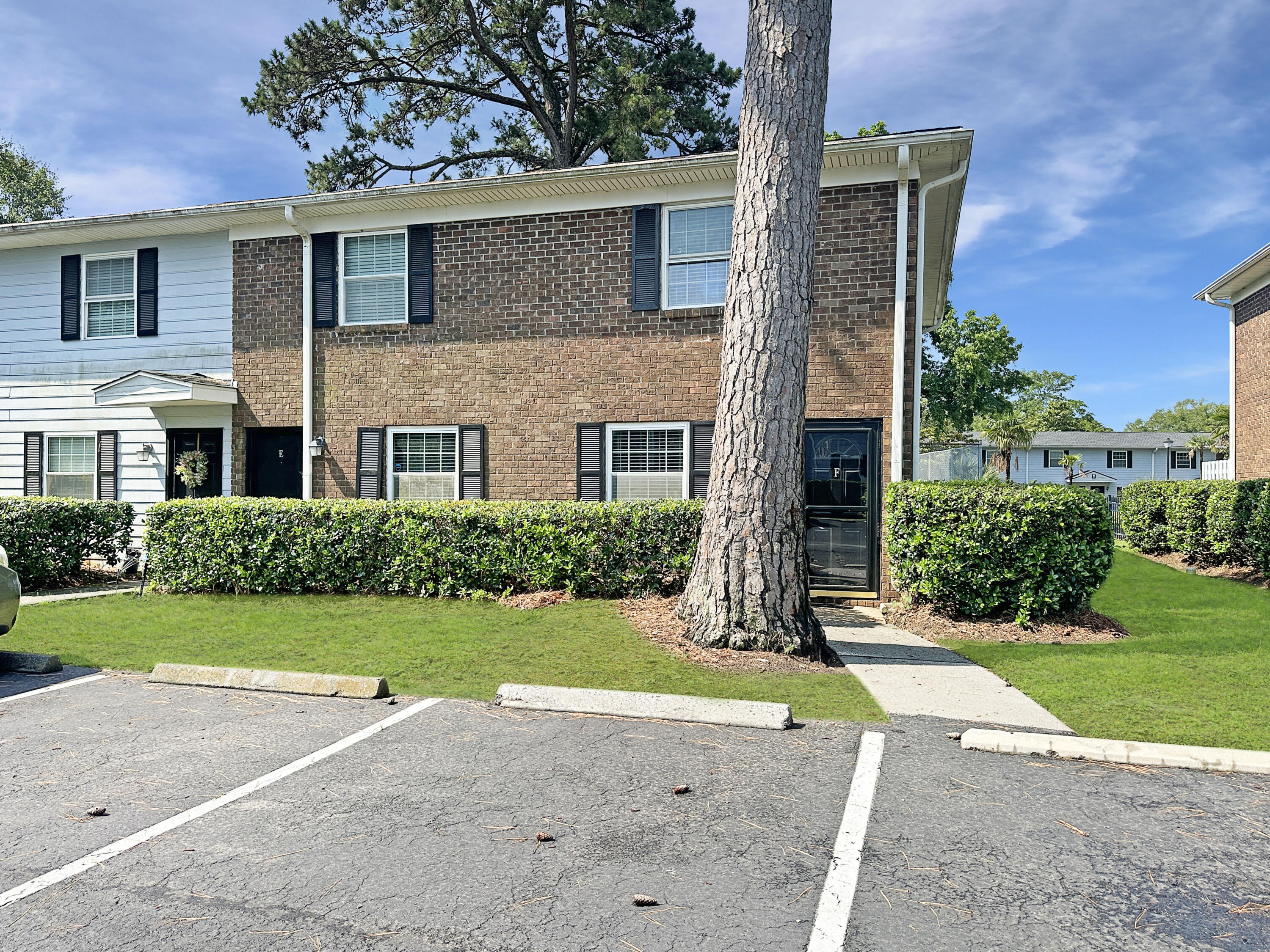 21 Rivers Point Row, Unit 13F Charleston, SC 29412 - Photo 2 of 30 IMG_0560