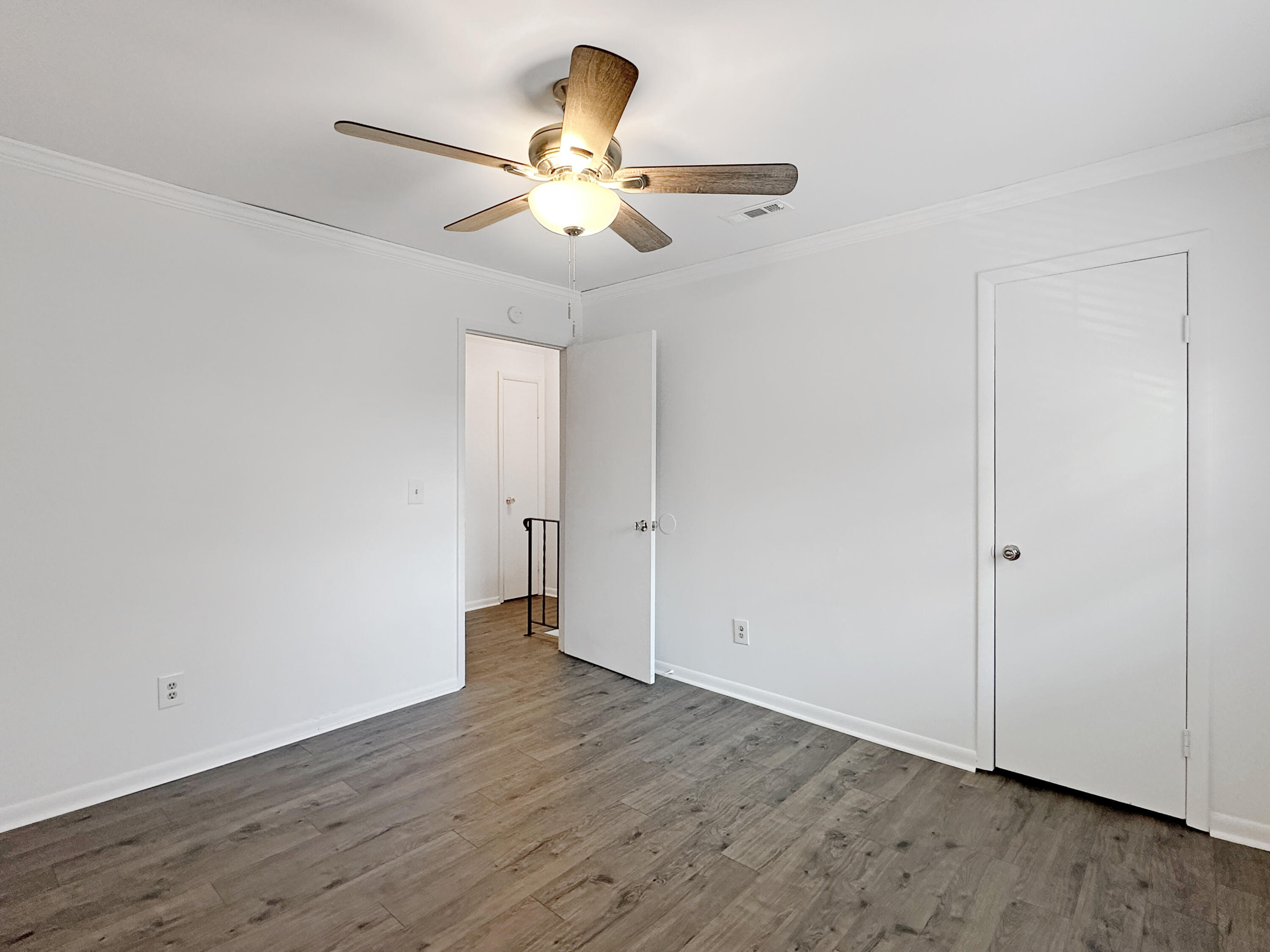 21 Rivers Point Row, Unit 13F Charleston, SC 29412 - Photo 21 of 30 IMG_0558