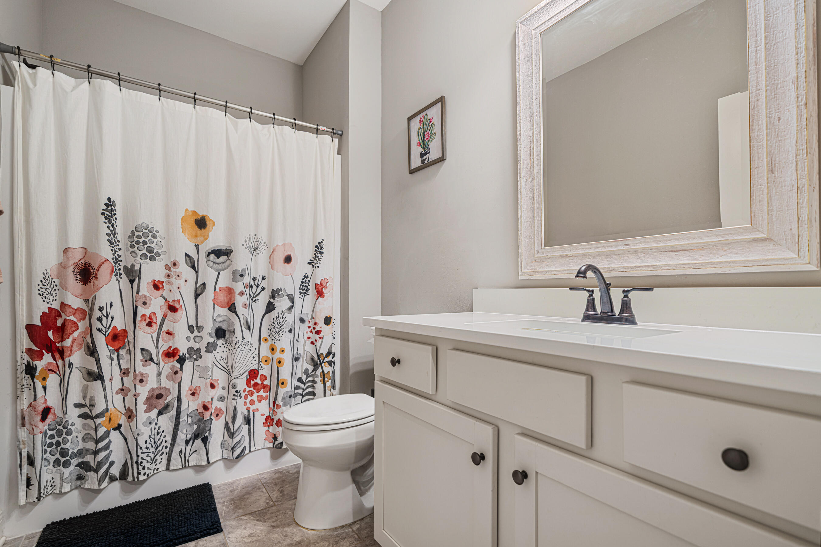 801 Playground Road Fort Walton Beach, FL 32547 - Photo 33 of 38 a bathroom with a sink and a toilet
