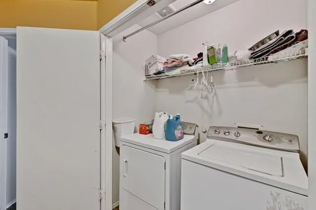 $395,000 | 113 Ellicott Drive, Roanoke, TX 76262