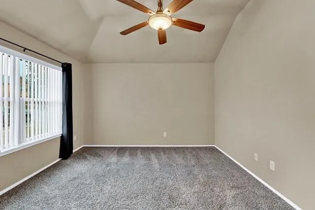 $395,000 | 113 Ellicott Drive, Roanoke, TX 76262