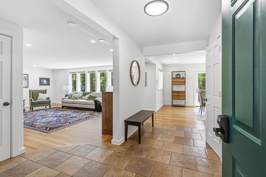 302 Main Road Westhampton, MA 01027 - Photo 9 of 42