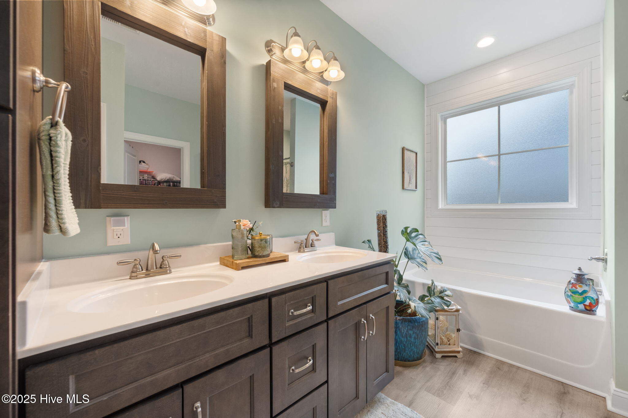 502 Diamond Ridge Court Hubert, NC 28539 - Photo 25 of 55 42-web-or-mls-_RAD1556