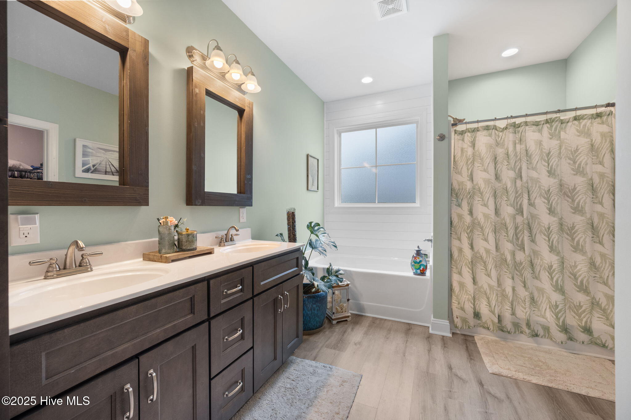 502 Diamond Ridge Court Hubert, NC 28539 - Photo 26 of 55 43-web-or-mls-_RAD1559