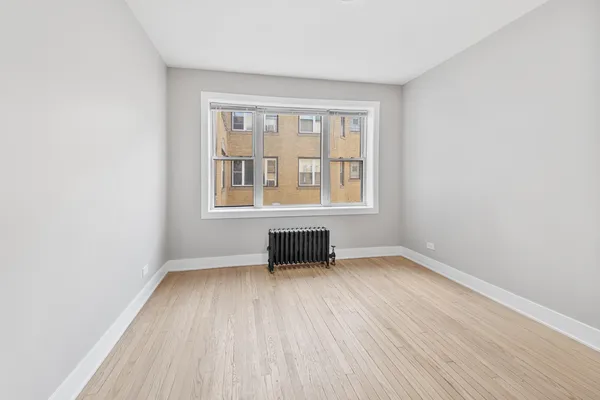 $1,412 | 7375 North Damen Avenue, Unit H2, Chicago, IL 60645