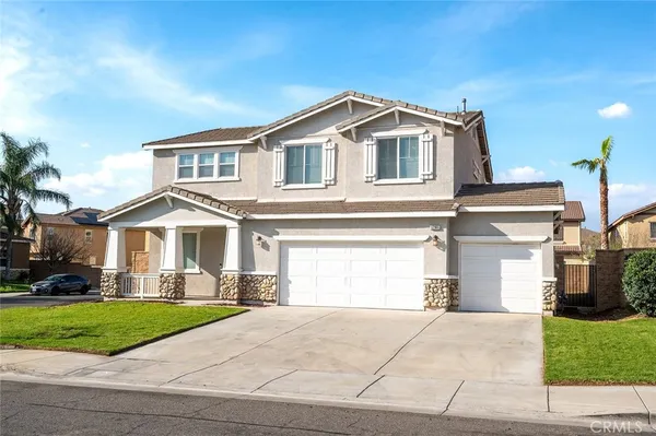$899,950 | 12966 Eastern Shore Drive, Eastvale, CA 92880