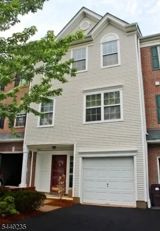 $3,900 | 4 Prescott Court, Bernards, NJ 07920
