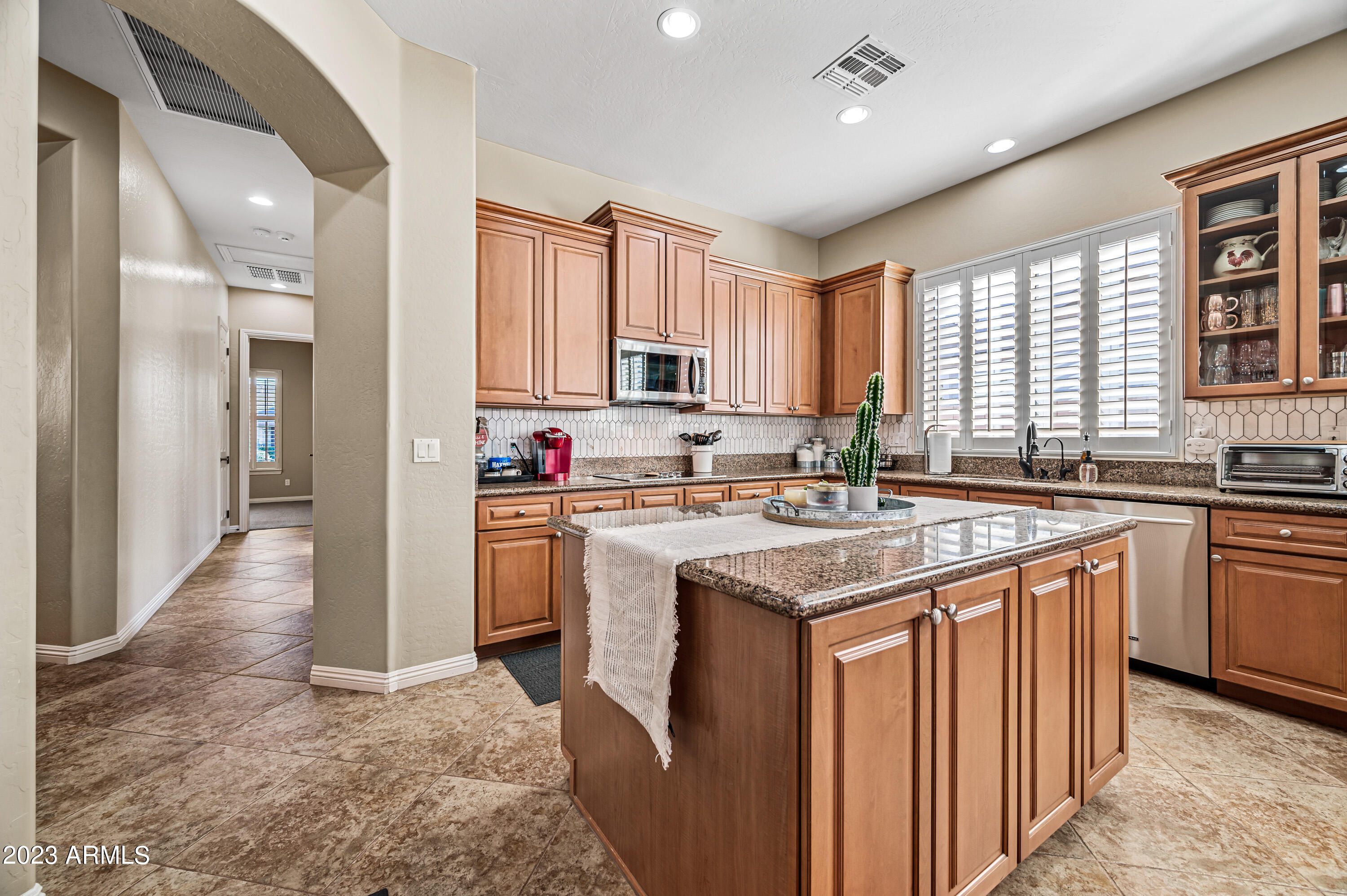 702 East Hopkins Road Gilbert, AZ 85295 - Photo 24 of 78 54-ocupix-702EHR
