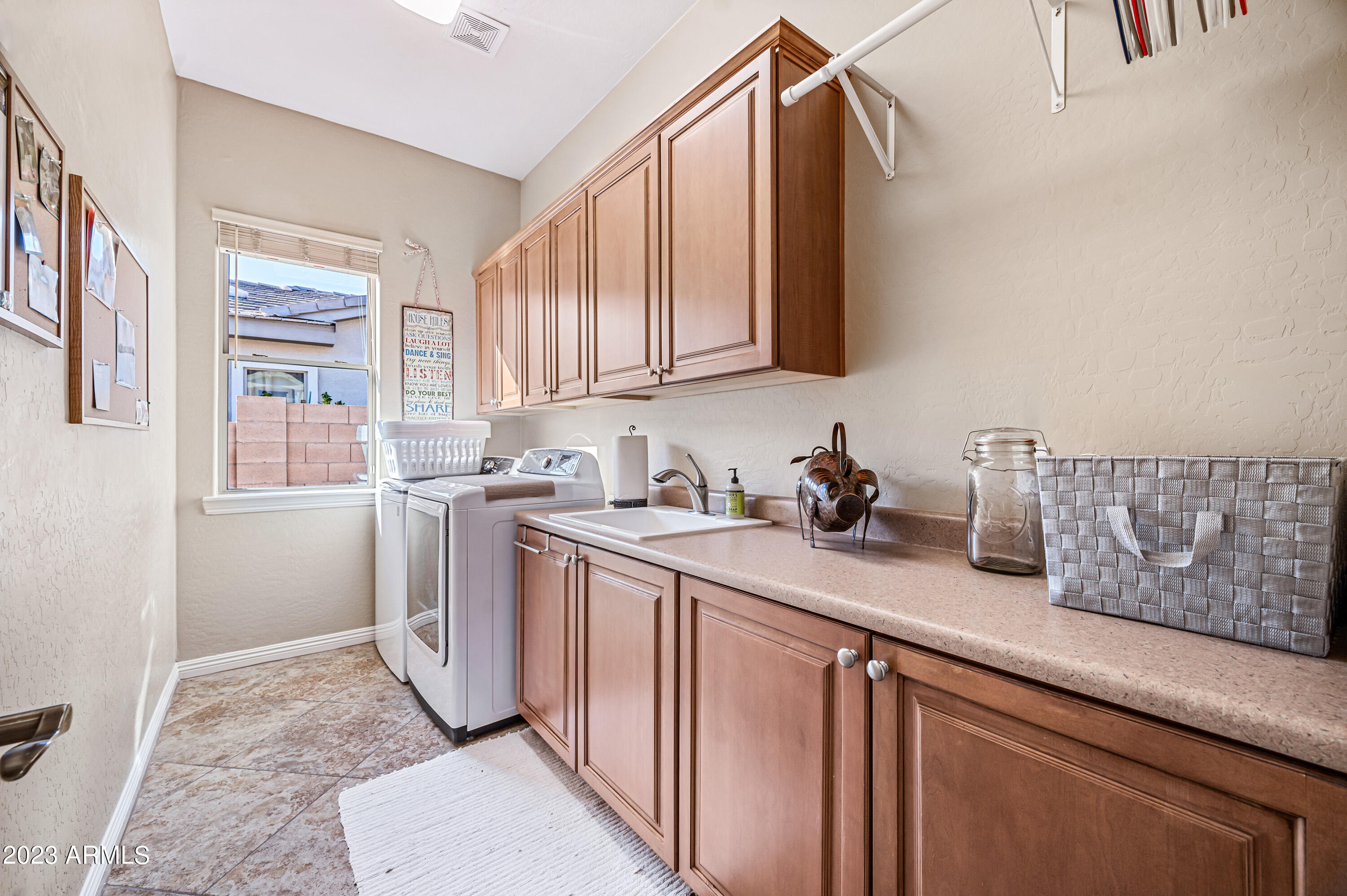 702 East Hopkins Road Gilbert, AZ 85295 - Photo 31 of 78 89-ocupix-702EHR