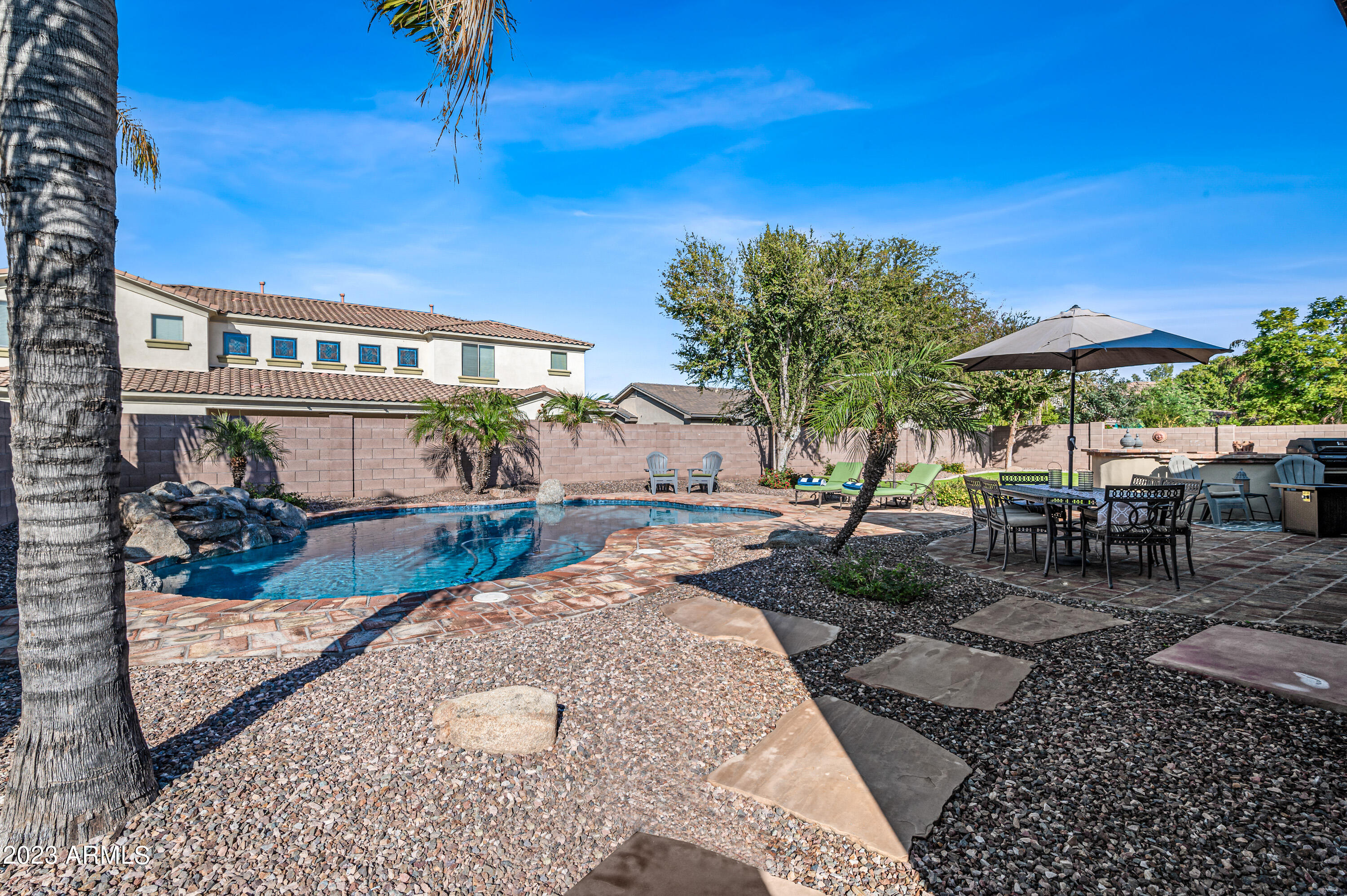 702 East Hopkins Road Gilbert, AZ 85295 - Photo 53 of 78 38-ocupix-702EHR