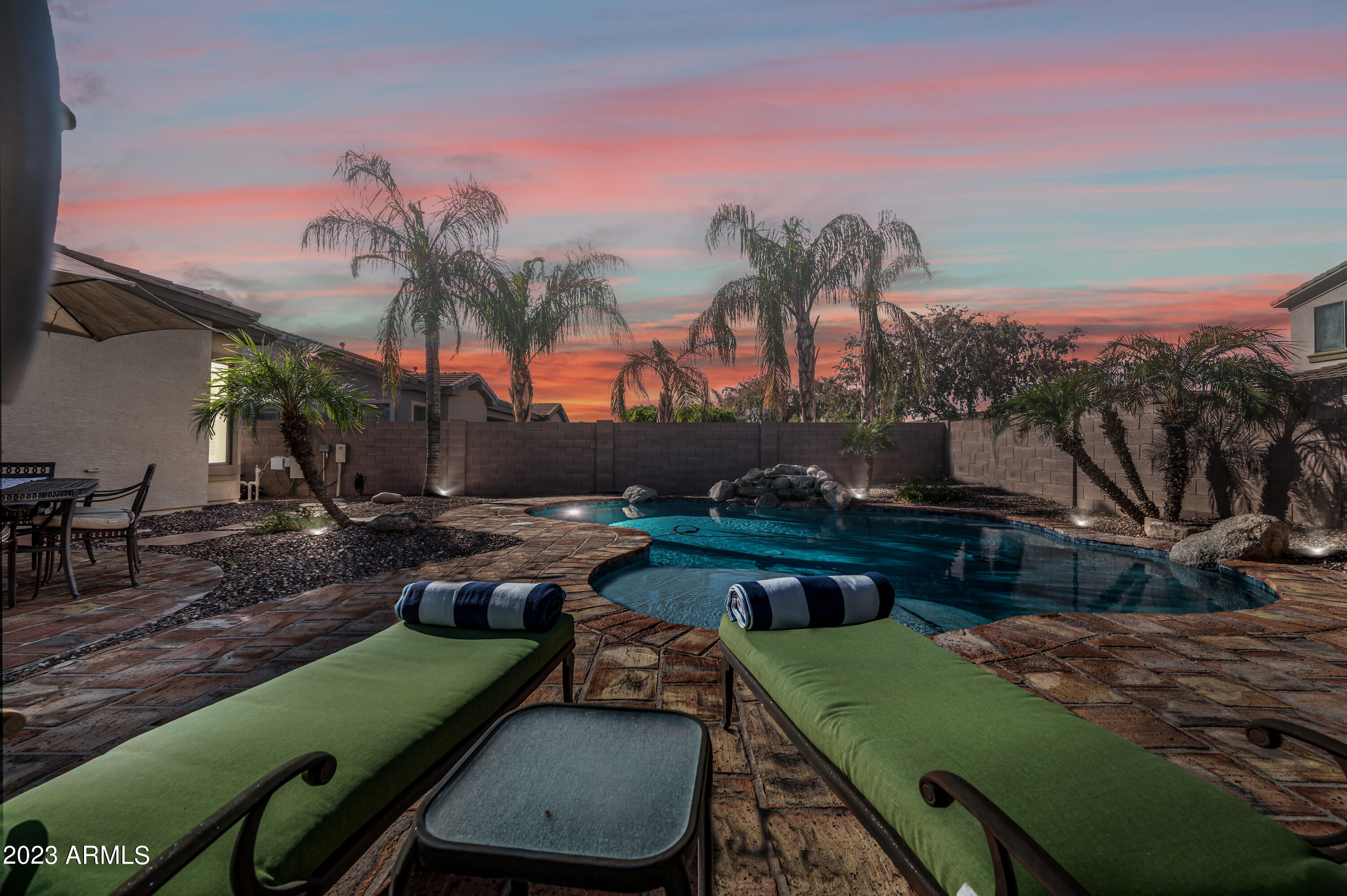 702 East Hopkins Road Gilbert, AZ 85295 - Photo 61 of 78 24-ocupix-702EHR
