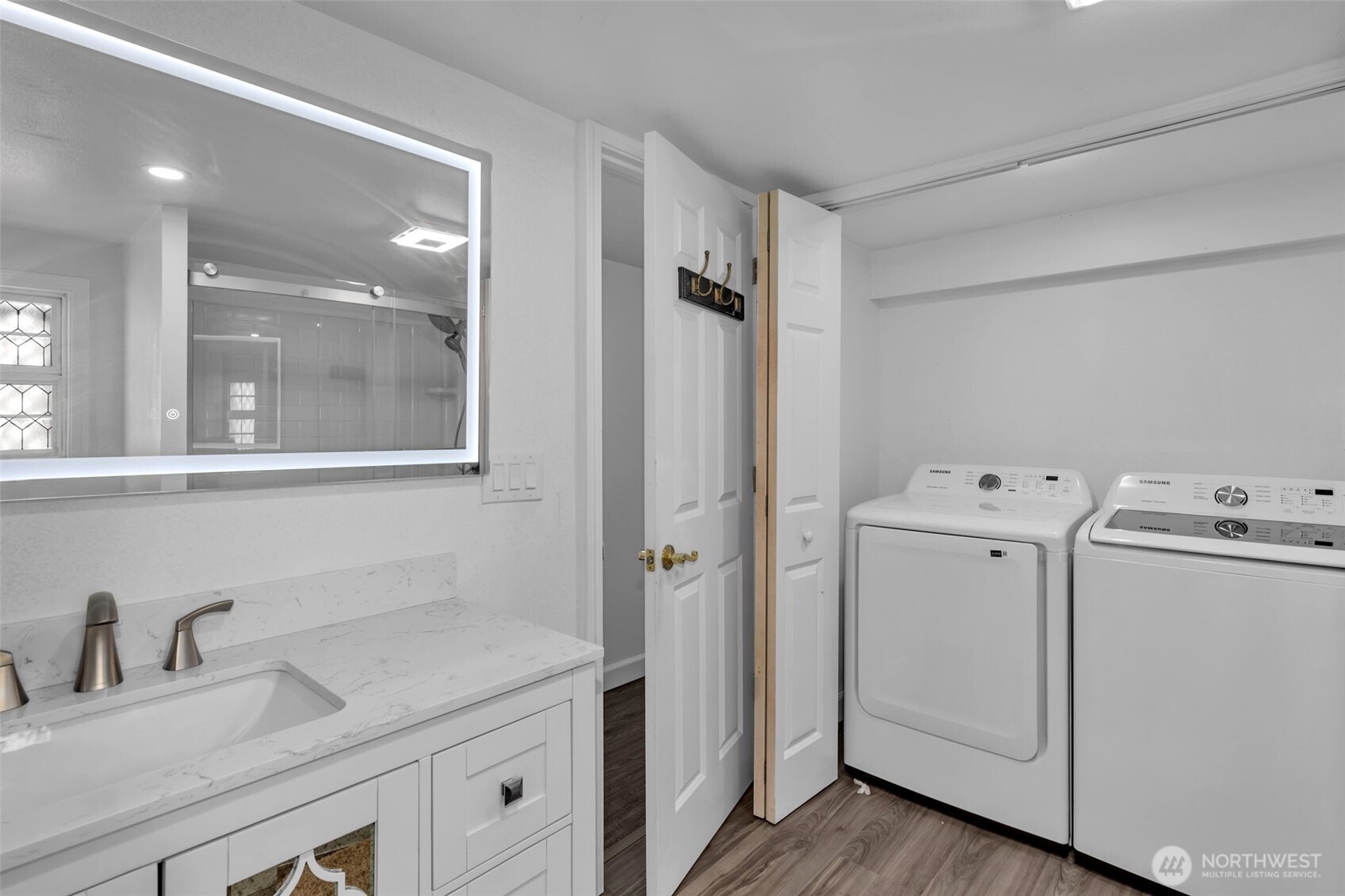 23708 Locust Way, Unit 23 Bothell, WA 98021 - Photo 15 of 19 Gallery Image 15
