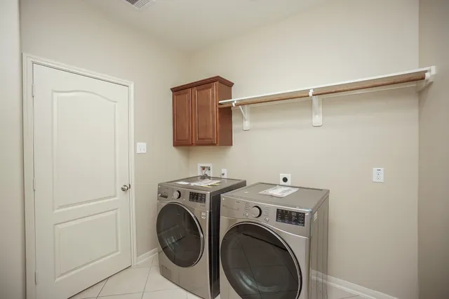 $2,950 | 24638 Wild Oak Lake Drive, Katy, TX 77494