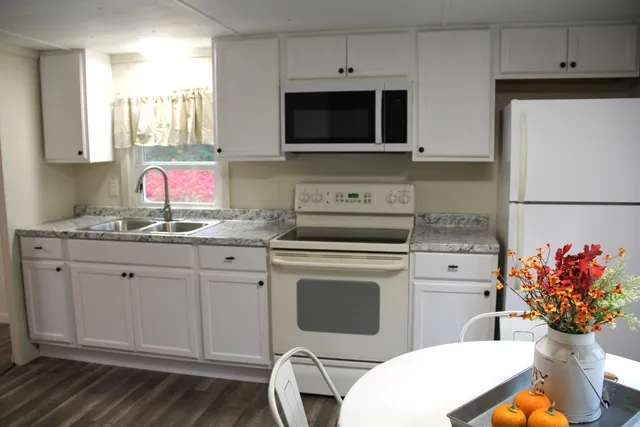 $120,000 | 314 South Main Street, Athens, ME 04912