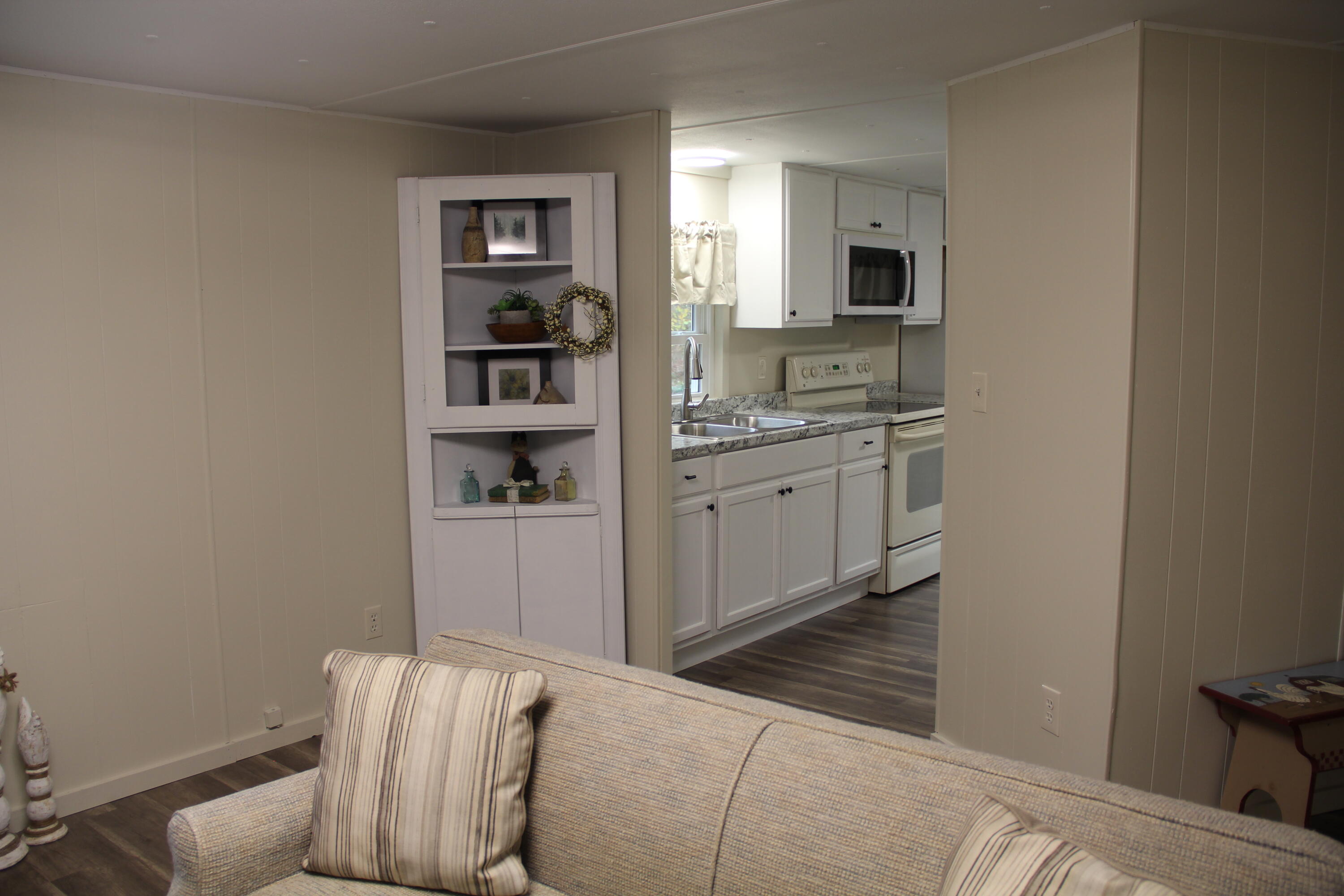 314 South Main Street Athens, ME 04912 - Photo 9 of 18 IMG_0026