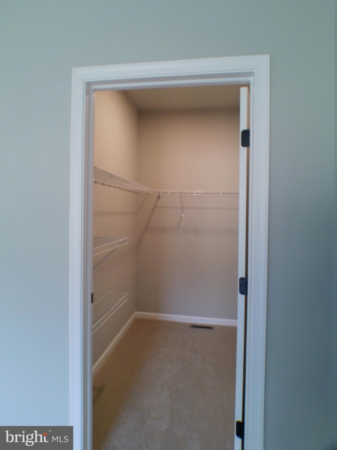 1735 Quarry Road Lebanon, PA 17046 - Photo 9 of 24