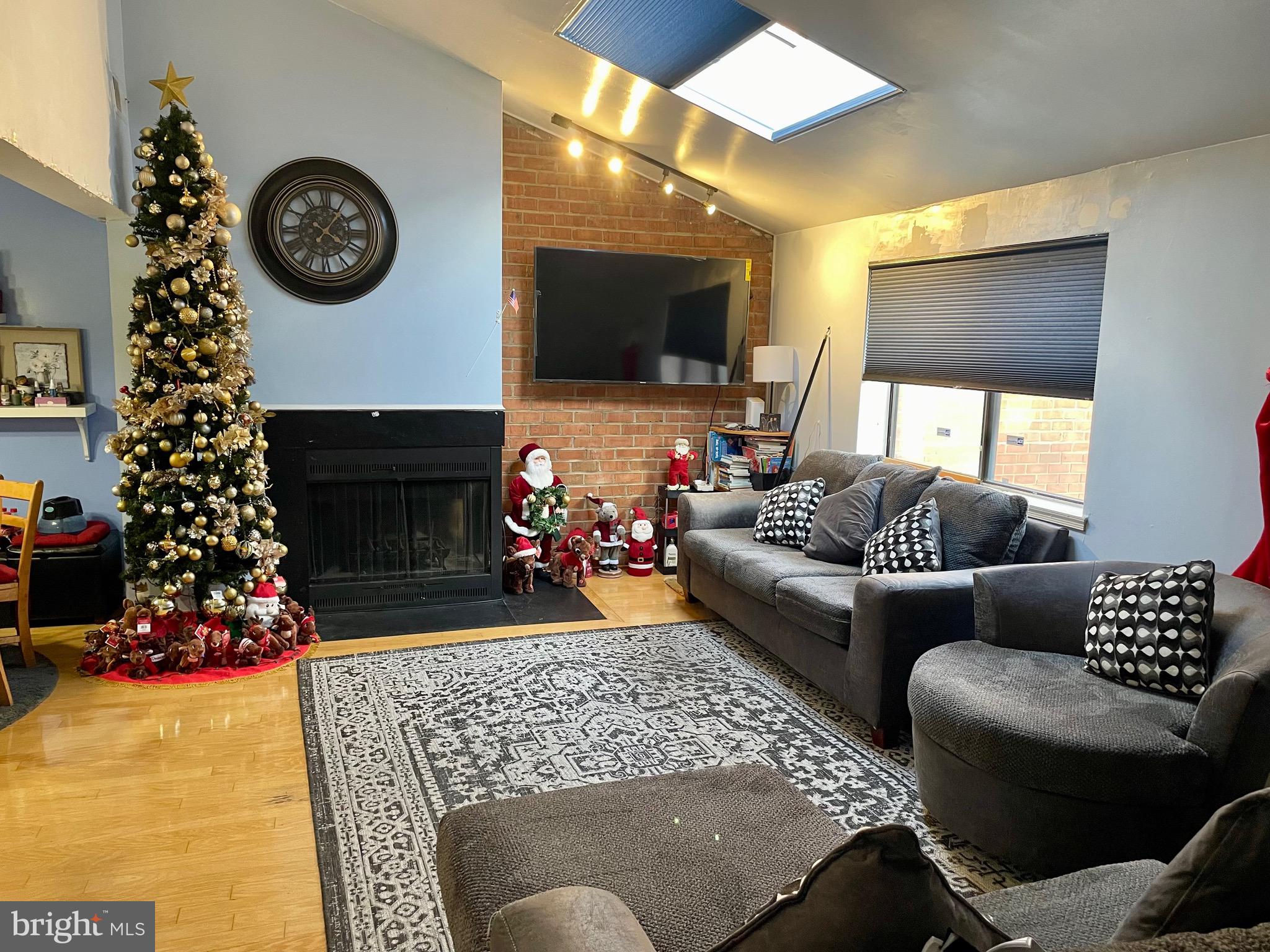 3407 Summit Court Northeast, Unit 3407 Washington, DC 20018 - Photo 4 of 25