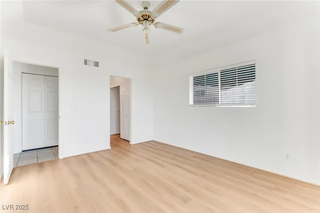 $179,900 | 3550 Bay Sands Drive, Unit 1098, Laughlin, NV 89029