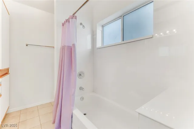 $179,900 | 3550 Bay Sands Drive, Unit 1098, Laughlin, NV 89029