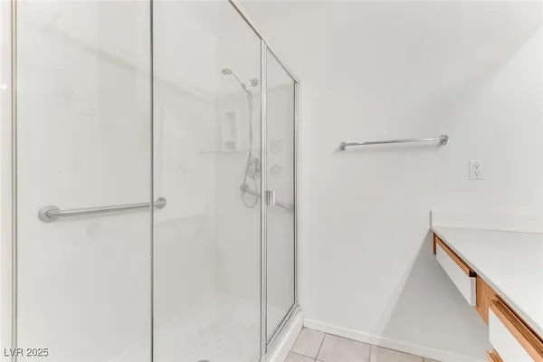 $159,900 | 3550 Bay Sands Drive, Unit 1098, Laughlin, NV 89029