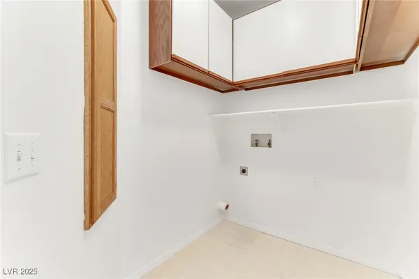$159,900 | 3550 Bay Sands Drive, Unit 1098, Laughlin, NV 89029