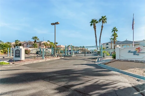$159,900 | 3550 Bay Sands Drive, Unit 1098, Laughlin, NV 89029