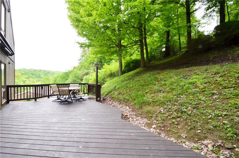 213 Hillendale Road Pittsburgh, PA 15237 - Photo 21 of 24