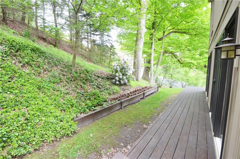 213 Hillendale Road Pittsburgh, PA 15237 - Photo 22 of 24