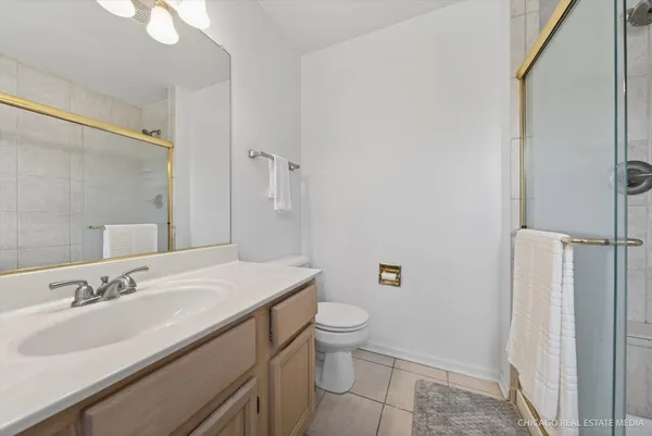 $399,999 | 1439 Blue Heron Drive, Crystal Lake, IL 60014