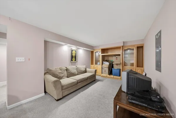 $399,999 | 1439 Blue Heron Drive, Crystal Lake, IL 60014