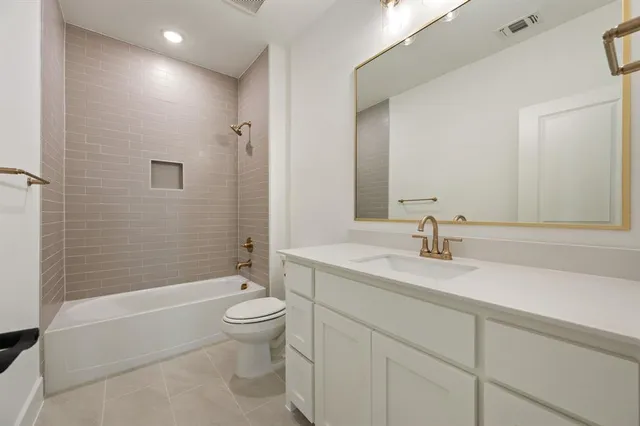 a view of room with window