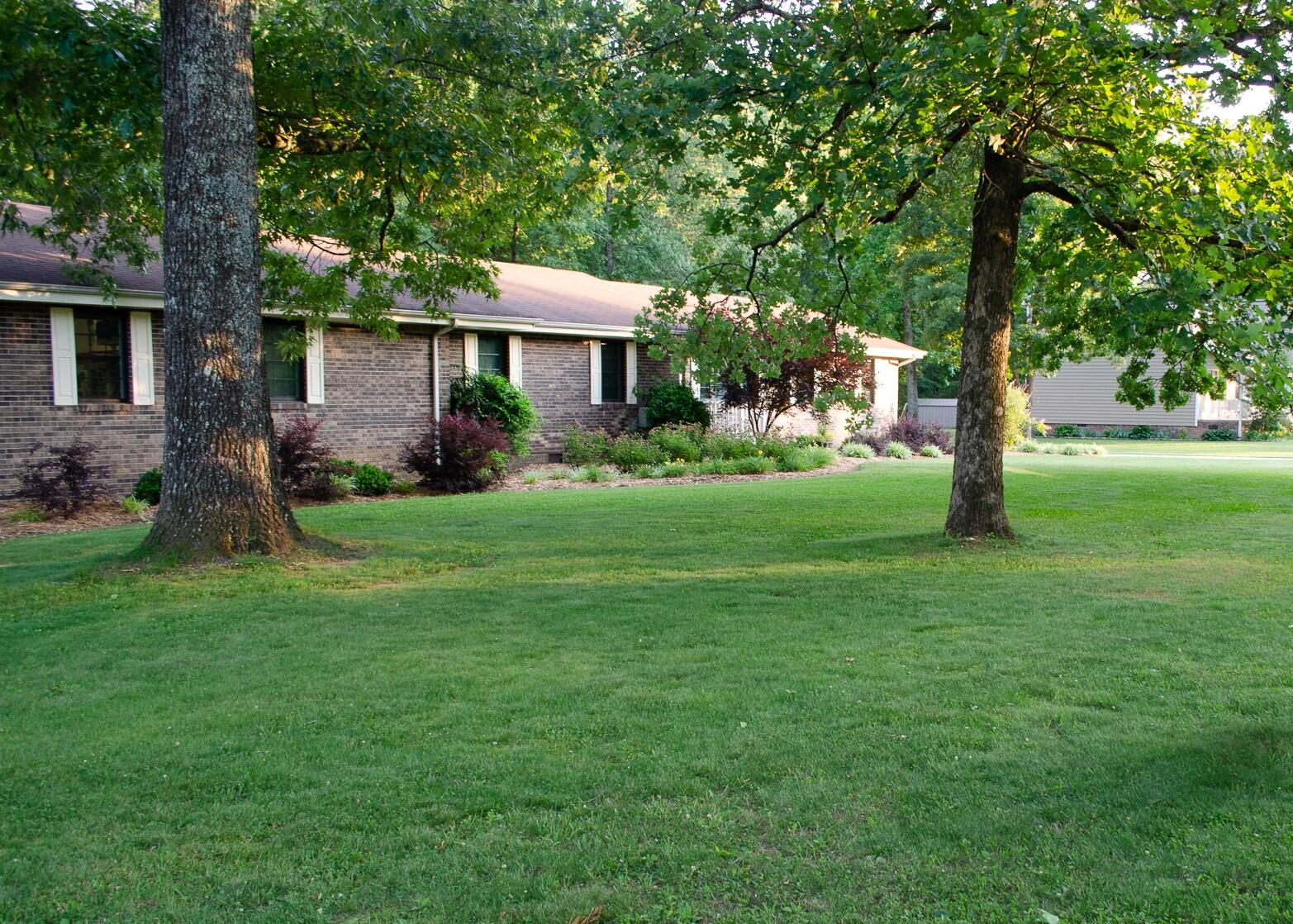 1658 East Boy Scout Road Hixson, TN 37343 - Photo 2 of 57 1-3