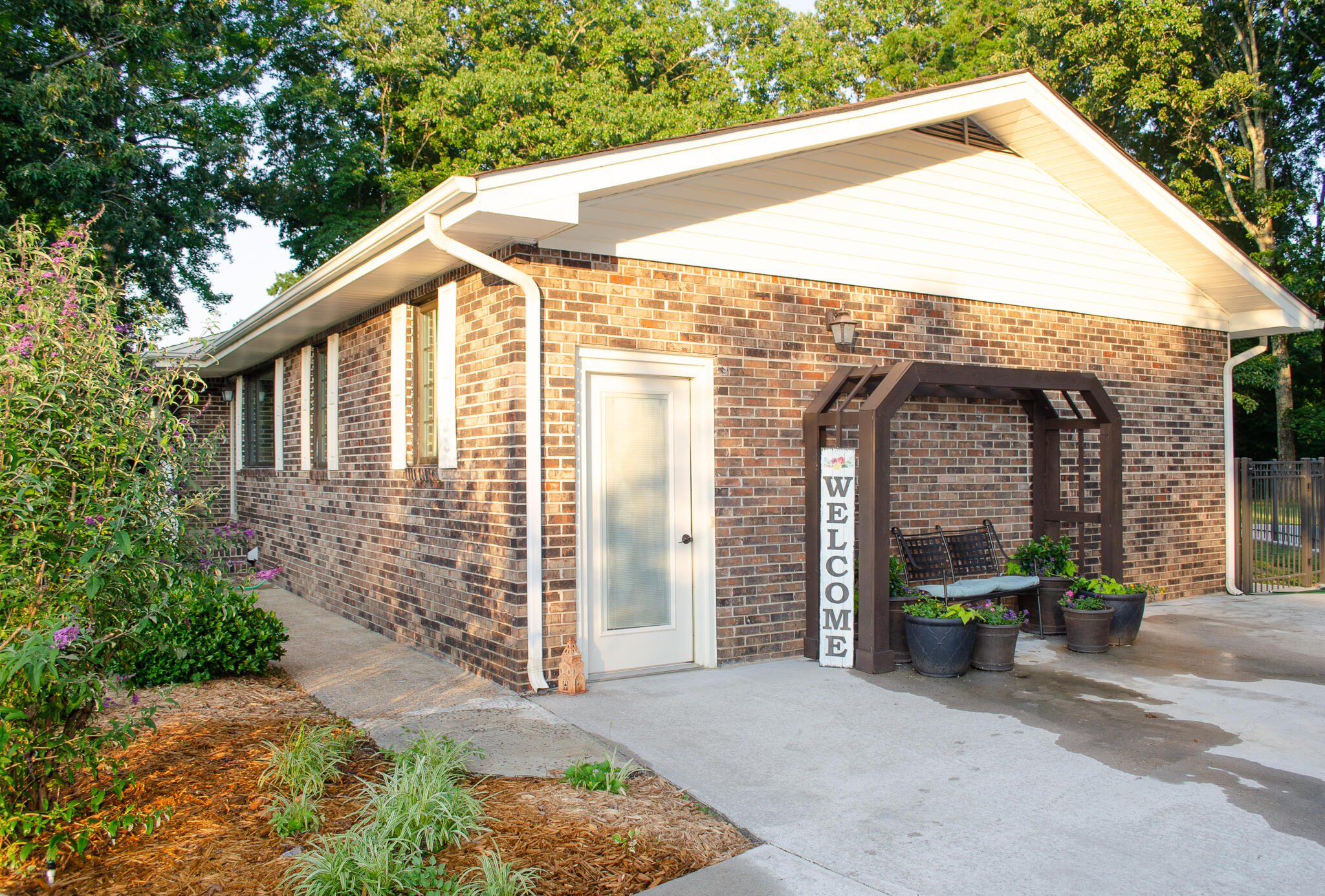 1658 East Boy Scout Road Hixson, TN 37343 - Photo 5 of 57 12-1
