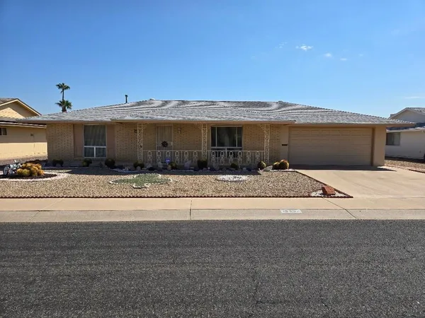 $1,575 | 15457 North Ridgeview Road, Sun City, AZ 85351