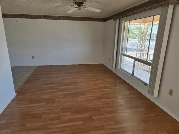 $1,575 | 15457 North Ridgeview Road, Sun City, AZ 85351
