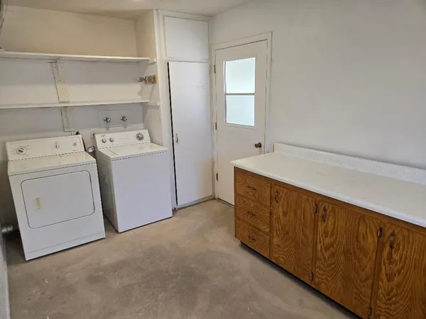 $1,575 | 15457 North Ridgeview Road, Sun City, AZ 85351