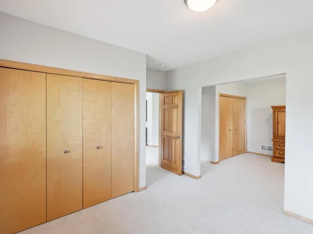 $899,999 | 3152 Wood Duck Drive Northwest, Prior Lake, MN 55372