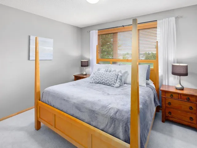 $899,999 | 3152 Wood Duck Drive Northwest, Prior Lake, MN 55372