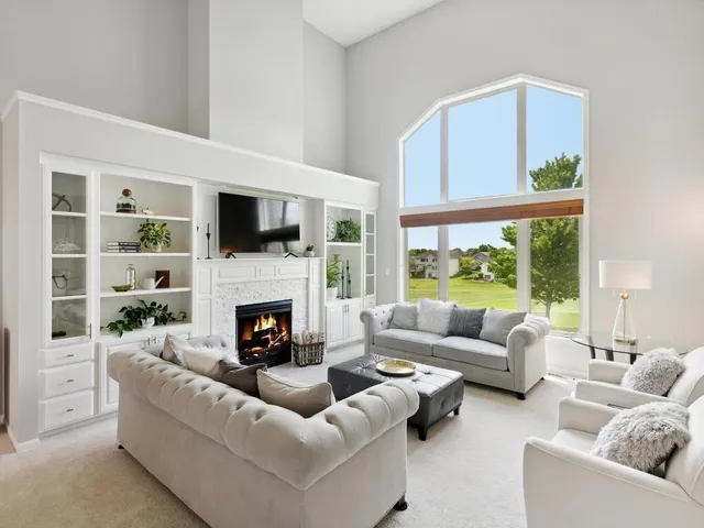 $899,999 | 3152 Wood Duck Drive Northwest, Prior Lake, MN 55372