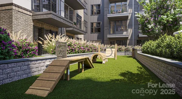$3,655 | 255 West Bland Street, Unit B4 3, Charlotte, NC 28203