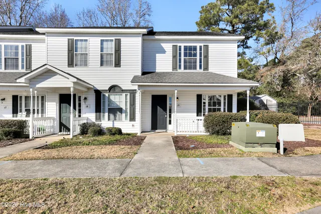 $1,395 | 4910 Bridger Road, Unit 19, Shallotte, NC 28470