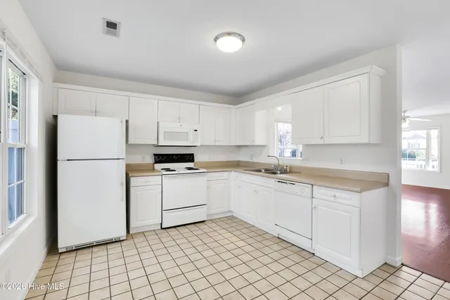 $1,395 | 4910 Bridger Road, Unit 19, Shallotte, NC 28470