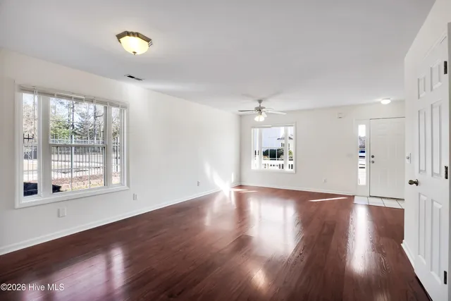 $1,395 | 4910 Bridger Road, Unit 19, Shallotte, NC 28470