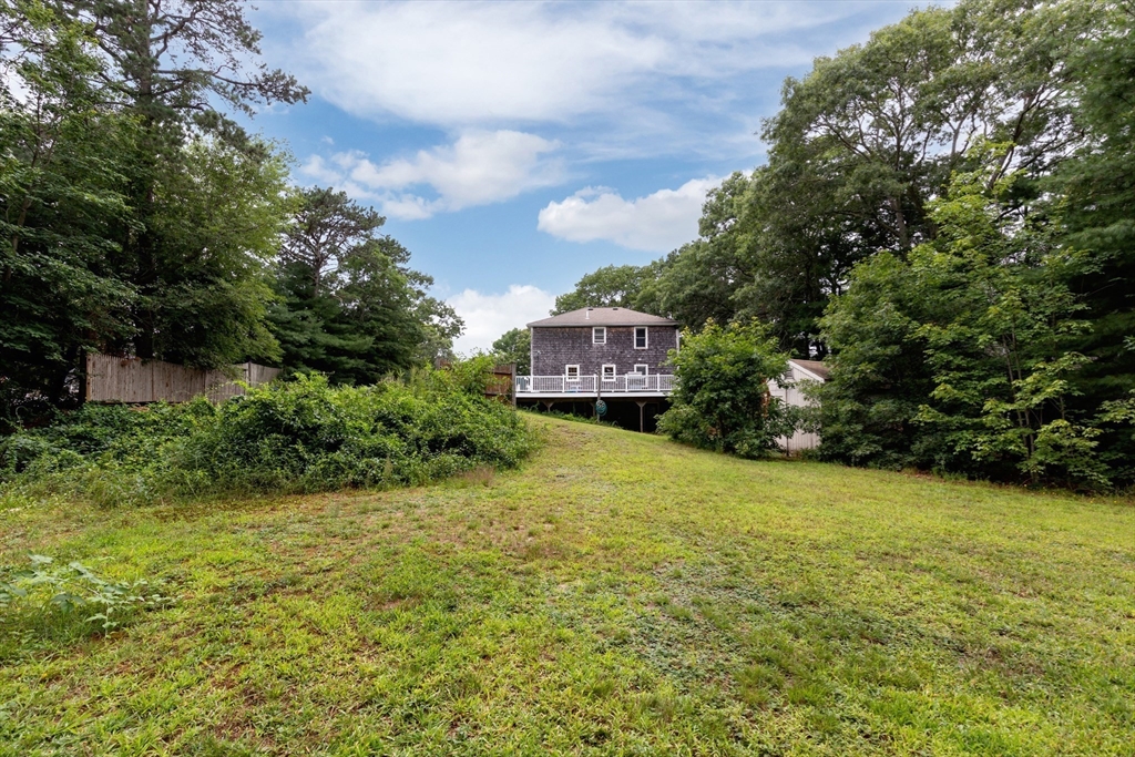 73 Raymond Road Plymouth, MA 02360 - Photo 31 of 37