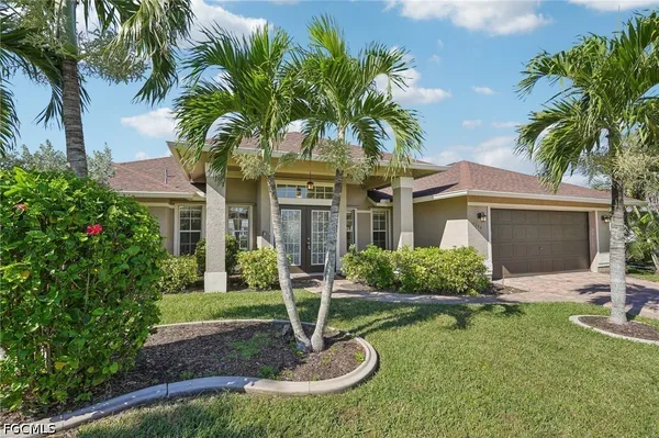 $2,900 | 4346 Southwest 18th Place, Cape Coral, FL 33914